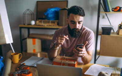 How to Fulfill Orders With Your Smartphone