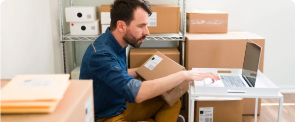 Navigating the Tightrope: Overselling in eCommerce and How to Avoid the Pitfalls